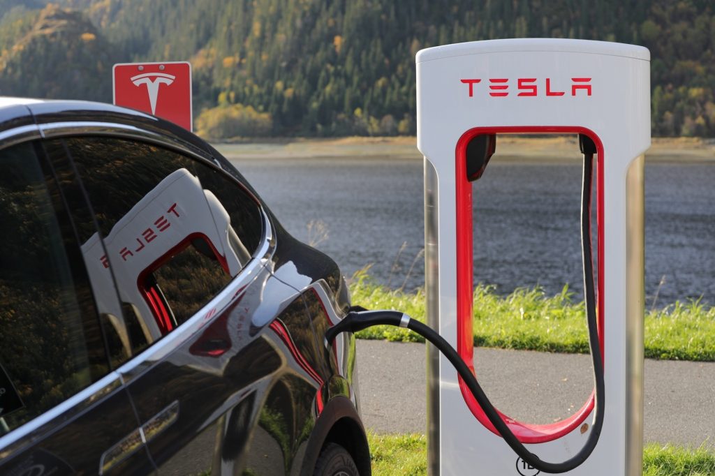 How Much Does It Cost To Charge a Tesla? - Banner
